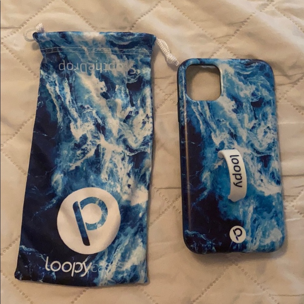 iPhone 11 loopy case!
